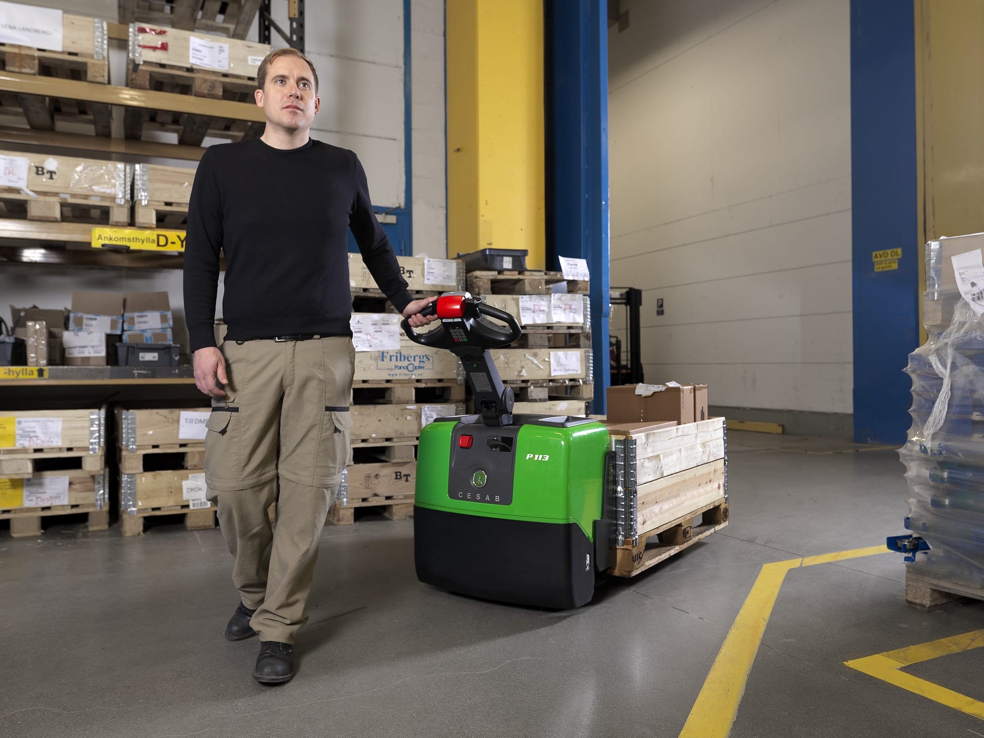 Electric Forklifts for Sale and Hire in Northampton, Nottingham, Derby, Warwick, Leicester, Birmingham and across East Midlands, and West Midlands. 